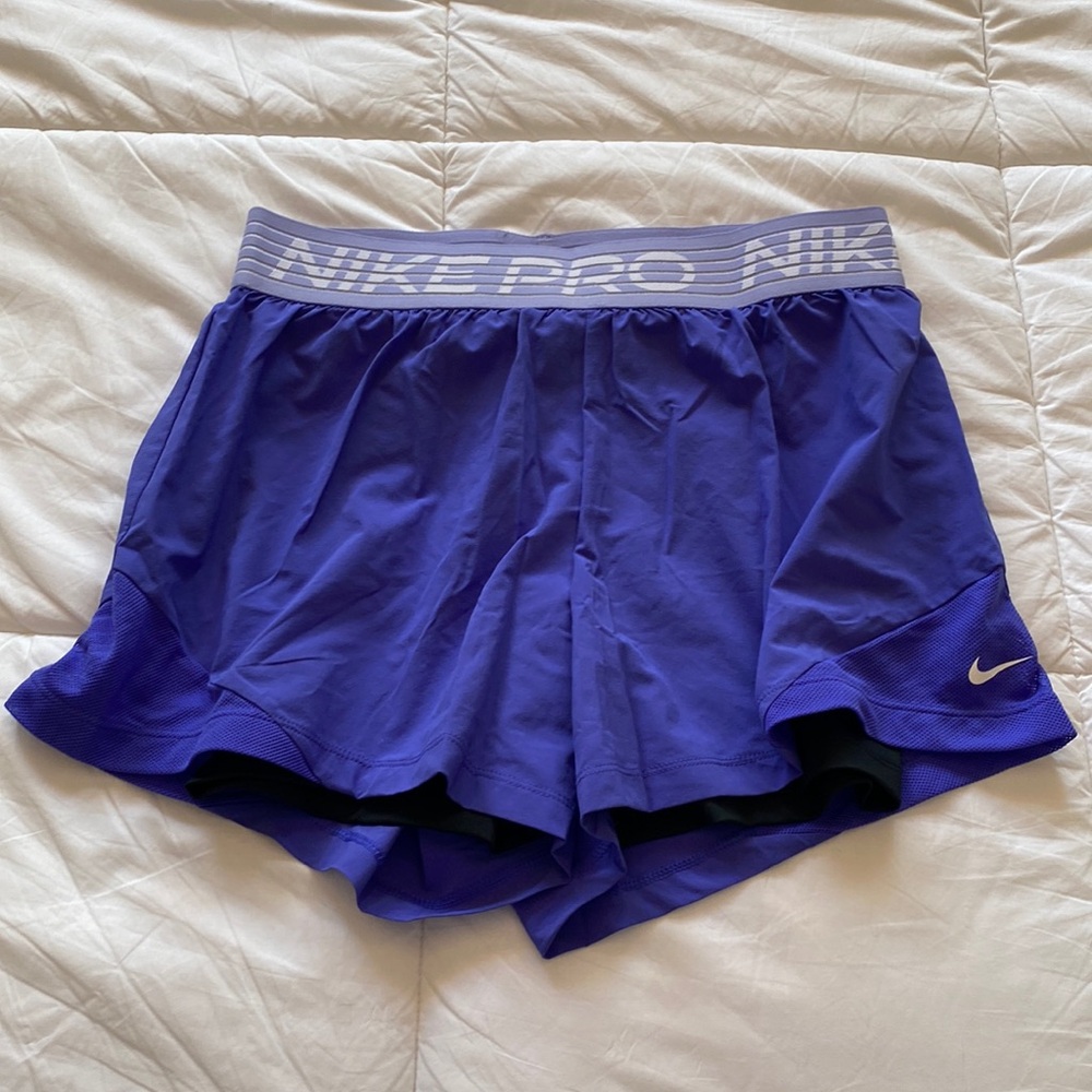 Nike Pro 2-in1 shorts